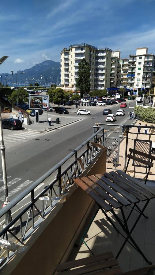Casa Umberto Acomodação com café da manhã Salerno Exterior foto